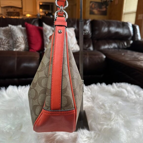 August 10th Mystery Boxes - Picture 5 of 14